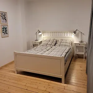 Apartment Ruhige, Kleine In Weyhe, Naehe Bremen Weyhe